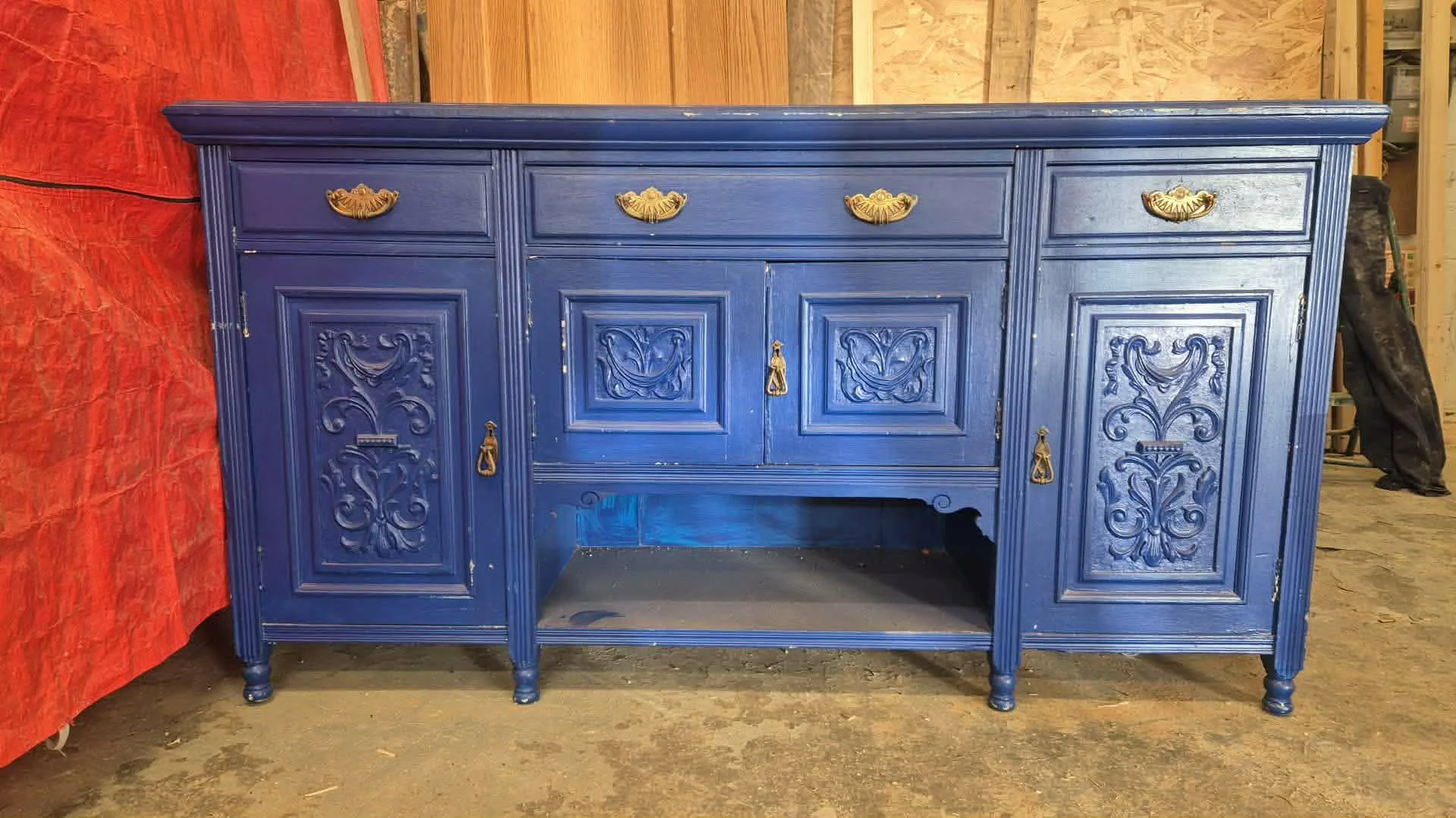 Furniture stripped by Global Door Stripping